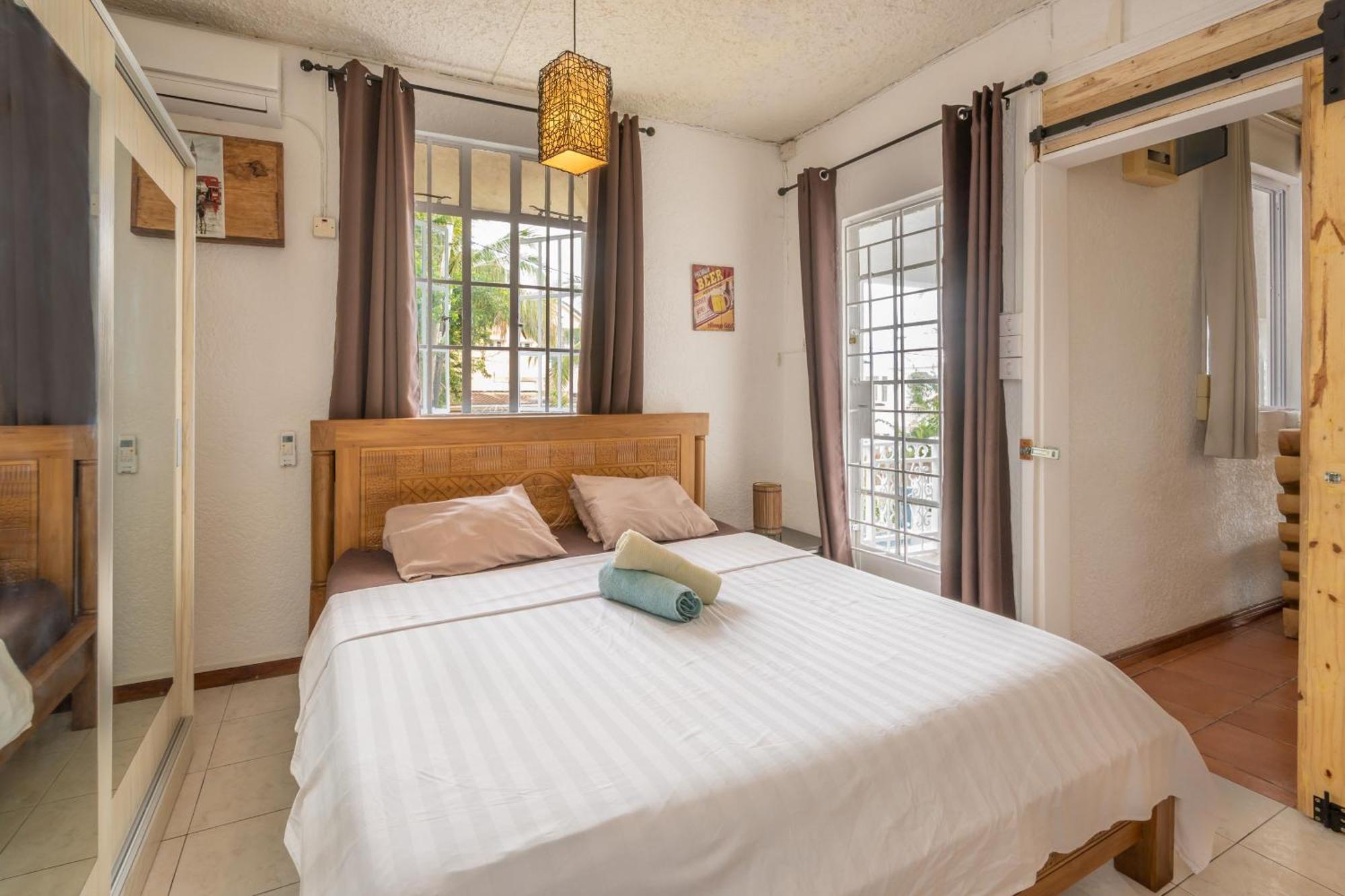 Twakila Sunset Suites La Gaulette Luaran gambar